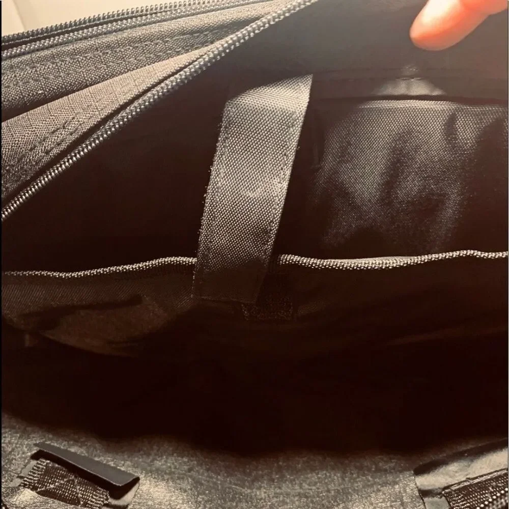 Leed’s Computer Bag, Travel bag NWOT